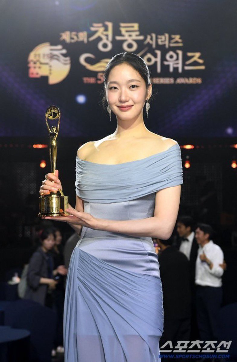 delenasmonarch's tweet photo. First daesang after 14 years of career 😭😭😭😭😭😭😭😭😭😭😭😭😭😭😭😭😭😭😭😭😭😭😭😭😭😭😭😭😭😭😭😭😭😭😭😭😭😭😭😭😭😭😭😭😭😭😭😭😭😭😭😭😭😭😭😭😭😭😭😭😭😭😭😭😭😭😭😭😭😭😭😭😭😭😭😭😭😭 https://t.co/JbCAqu1Rv8