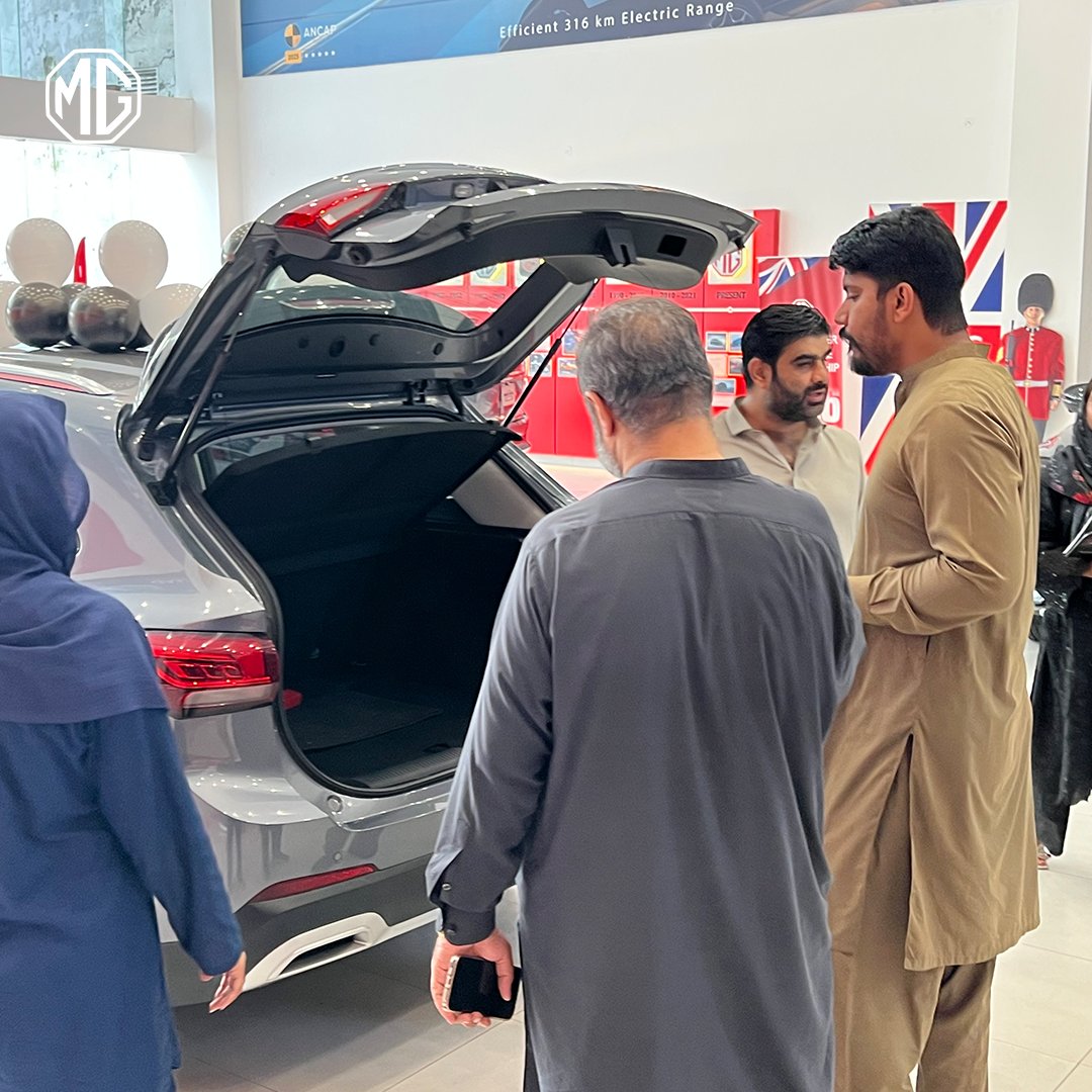 MGPakistan's tweet photo. Experience bold design, innovative Hybrid+ technology, premium comfort, and intelligent safety—all in one exceptional SUV.
Visit your nearest MG dealership today, explore the All-New MG ZS firsthand, and book yours.
#AllNewMGZS #MGPakistan #ExperienceMore https://t.co/WM0L12tNMO