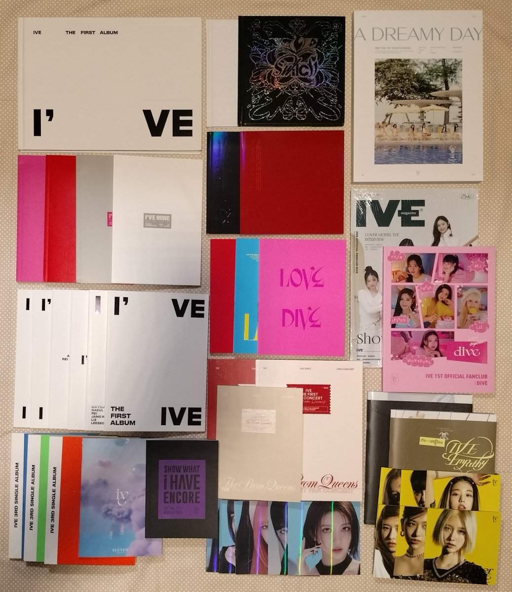 Butterheart27's tweet photo. 📣 ขายเหมา photobook เปล่า
🩷 eleven x2
🩷 eleven jp x1
🩷 love dive x3
🩷 after like x3
🩷 after like jw x6
🩷 i've x6
🩷 i've jw x6
🩷 i've special x1
🩷 mine x4
🩷 switch x2
🩷 empathy x2
🩷 dreamy x1
🩷 fancon x3
🩷 fanclub x2
🩷 show what x1

ราคา 3,000 รวมส่ง
#ตลาดนัดive https://t.co/Ae5mNUoepC