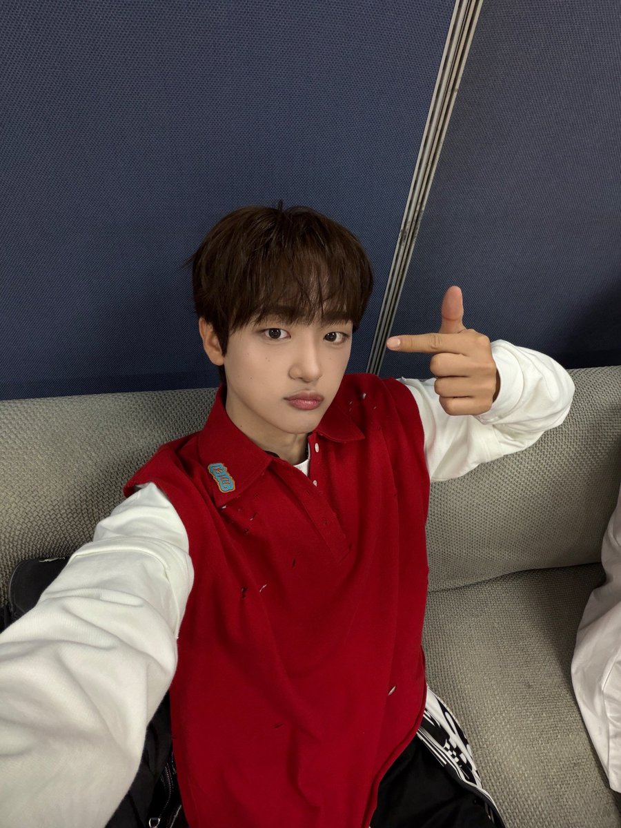 LUN8_members tweet picture