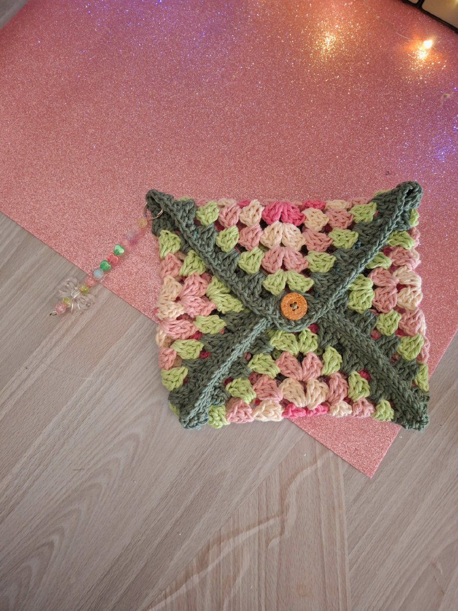 amigeekcrochet tweet picture