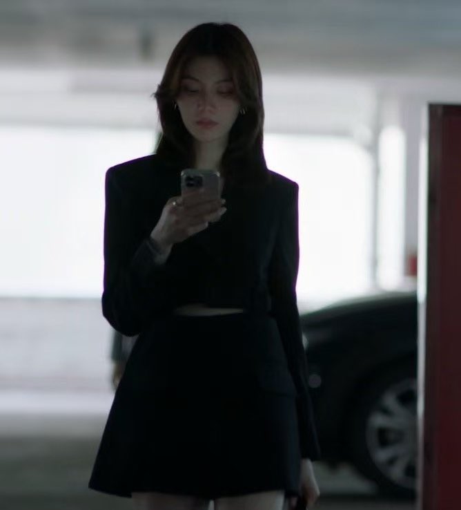keinguyen93's tweet photo. omg~~~~~~ CEO NEENNNNNN in blackkkkkk isss wwwowwww 🖤🖤🖤🖤🖤🖤 https://t.co/FZgKSFZD1x