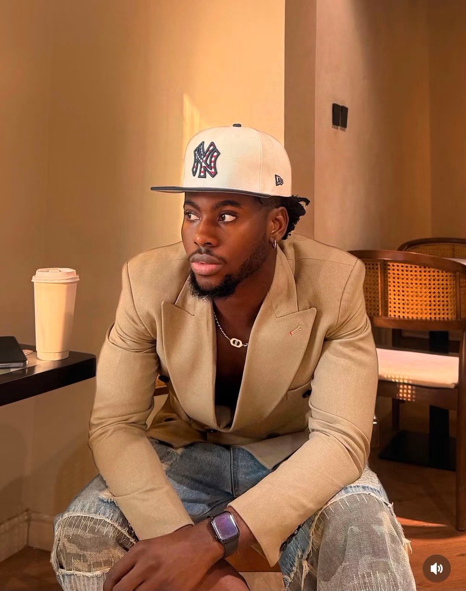ChristianM29197's tweet photo. Did Koyin enter BBN season 11? , because I don’t understand my TL again everywhere Koyin 💜💜❤️ https://t.co/2gFtBk0VSF