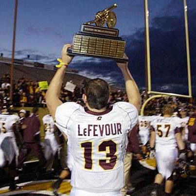AdamJaksa's tweet photo. DANNY LEFEVOUR 

Dual threat QB. 
Winner. 
College football legend. 
Chippewa. 

#FireUpChips | #MACtion https://t.co/K7TJ4XWv5b