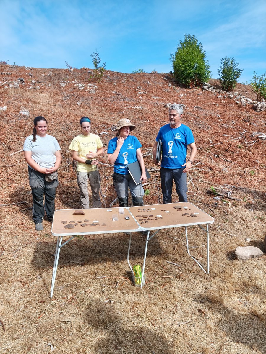 vilanova_d38335's tweet photo. Excavación del castro de Esmelle, Ferrol.
 Puesto en valor por la @udc_oficial y el @concellodeferrol, accesible con o sin visitas guiadas, en un paraje natural único, cerca de la playa. Aquí es donde se ve que las administraciones sirven para algo. O no.
¿Te lo vas a perder?... https://t.co/XCuqjSdPjh
