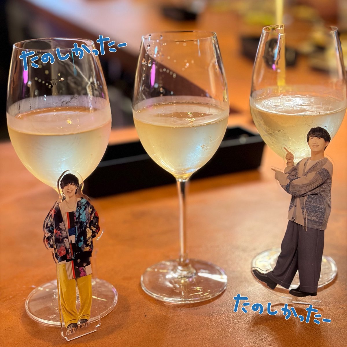 ___to__na_'s tweet photo. 2人なのに3杯のスパークリングで乾杯しちゃうくらい楽しかった🤣🥂 https://t.co/t9vtEEV8kL