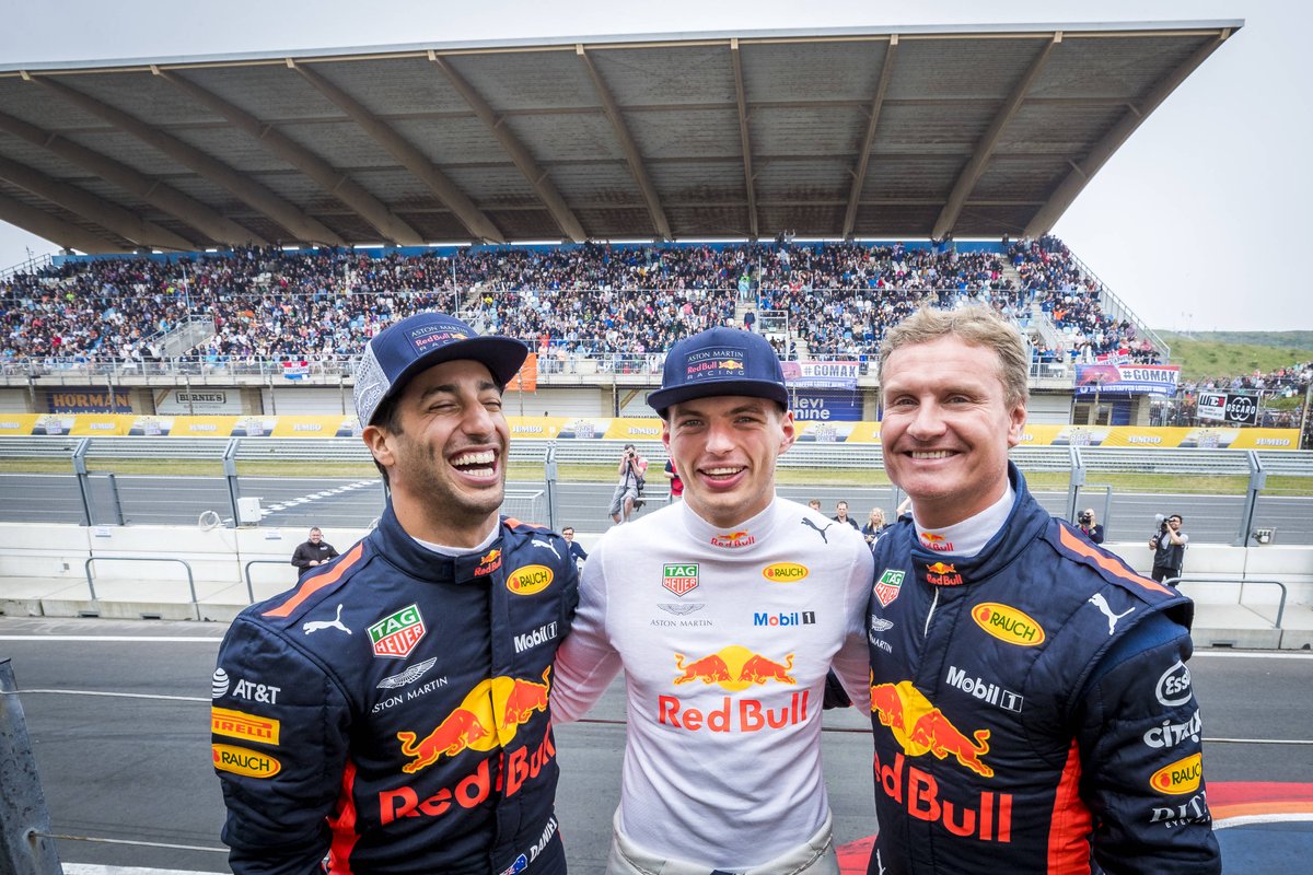 redbullracing's tweet photo. Triple Bull 🤌 

Zandvoort memories to last a lifetime 🧡

#F1 || #DutchGP 🇳🇱 https://t.co/0WugJszh3O