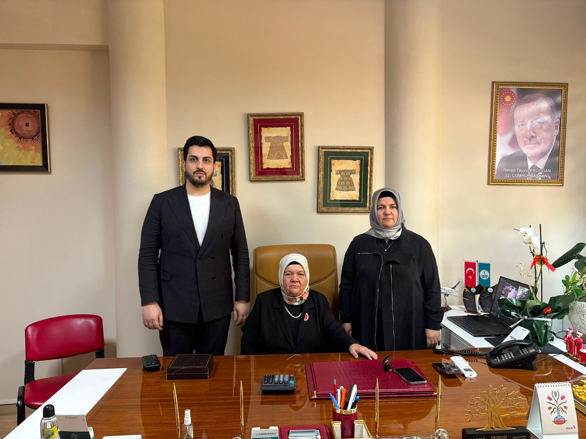 avhalilatasoy's tweet photo. Özel Okullar Platformu Başkanı, Çağrı Eğitim Kurumları Kurucusu kıymetli Nuran Altunbaş Hocamızı ziyaret ettik.

Nazik ev sahipliği ve kıymetli sohbetleri için kendilerine teşekkür ediyor, çalışmalarında muvaffakiyetler diliyoruz. https://t.co/5IbVW1fUT3