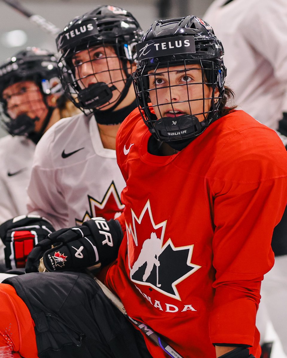 HockeyCanada's tweet photo. 4⃣0⃣ players are headed to 🇨🇦’s National Women’s Development Team selection camp, presented by @BFLCANADA.

4⃣0⃣ joueuses au camp de l’équipe nationale féminine de développement du 🇨🇦, présenté par BFL CANADA.

ROSTER: https://t.co/lm2POzu4OC
FORMATION : https://t.co/qaIanvsSzC https://t.co/RhQ9y8RhtN