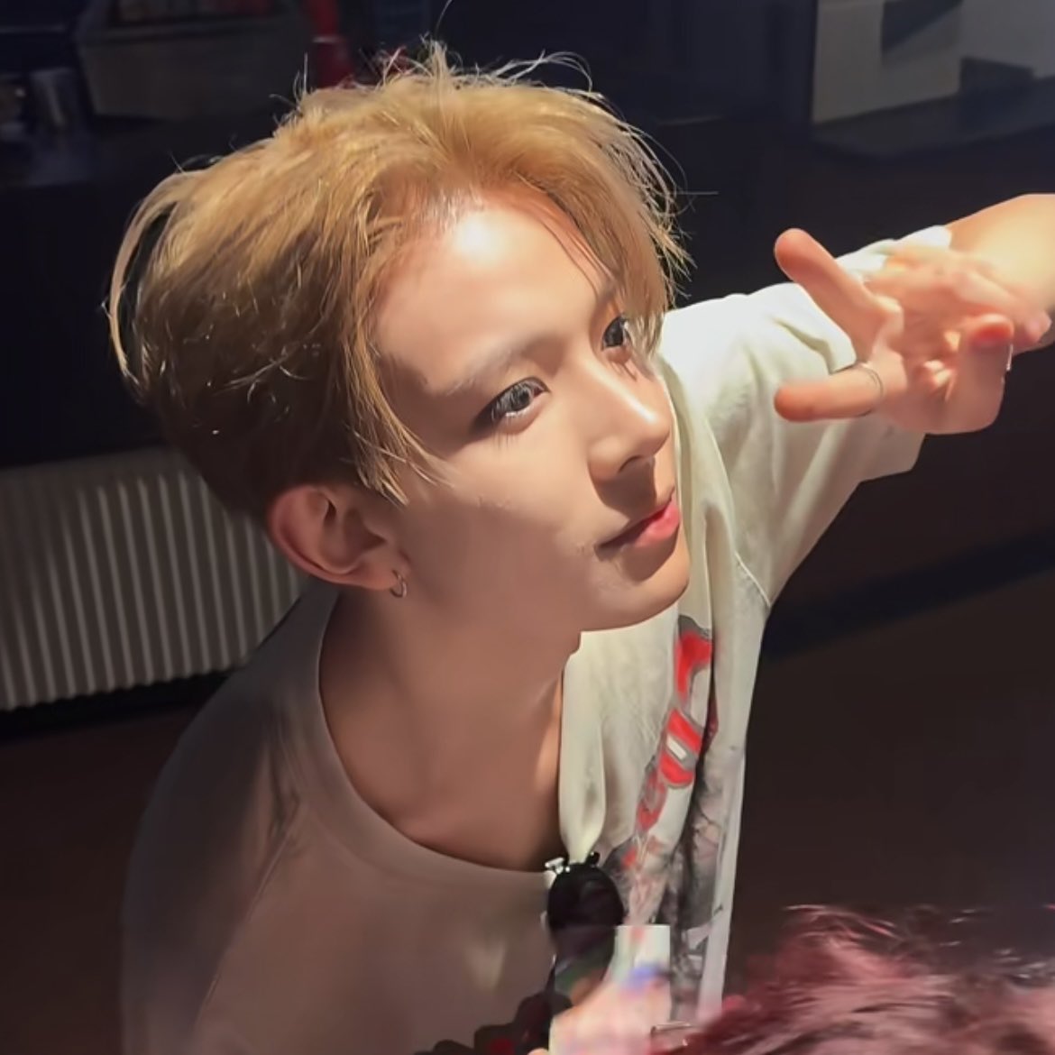 besoindhee's tweet photo. #누구보다_빠른_8월_최애_선점
에반오빠 저요 저요 제발 저요 제가 아니면 안돼요 제발 저요 오직 이 날을 위해서 지금까지 살아왔어요 제발 저요저요 제 발 저요 저는 저요밖에 모르는 저요에요 저요저요 제발 저요 이정도 정성이면 하늘도 알아 주시겠죠 제발 저요 저요 저요! https://t.co/Oze4CcYKsB