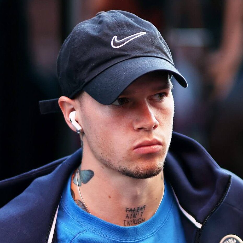 TouchlineX's tweet photo. 🚨 𝗢𝗙𝗙𝗜𝗖𝗜𝗔𝗟: Mykhailo Mudryk is now CLEARED TO PLAY football again after doping accusations. https://t.co/EH5BoeRvoh