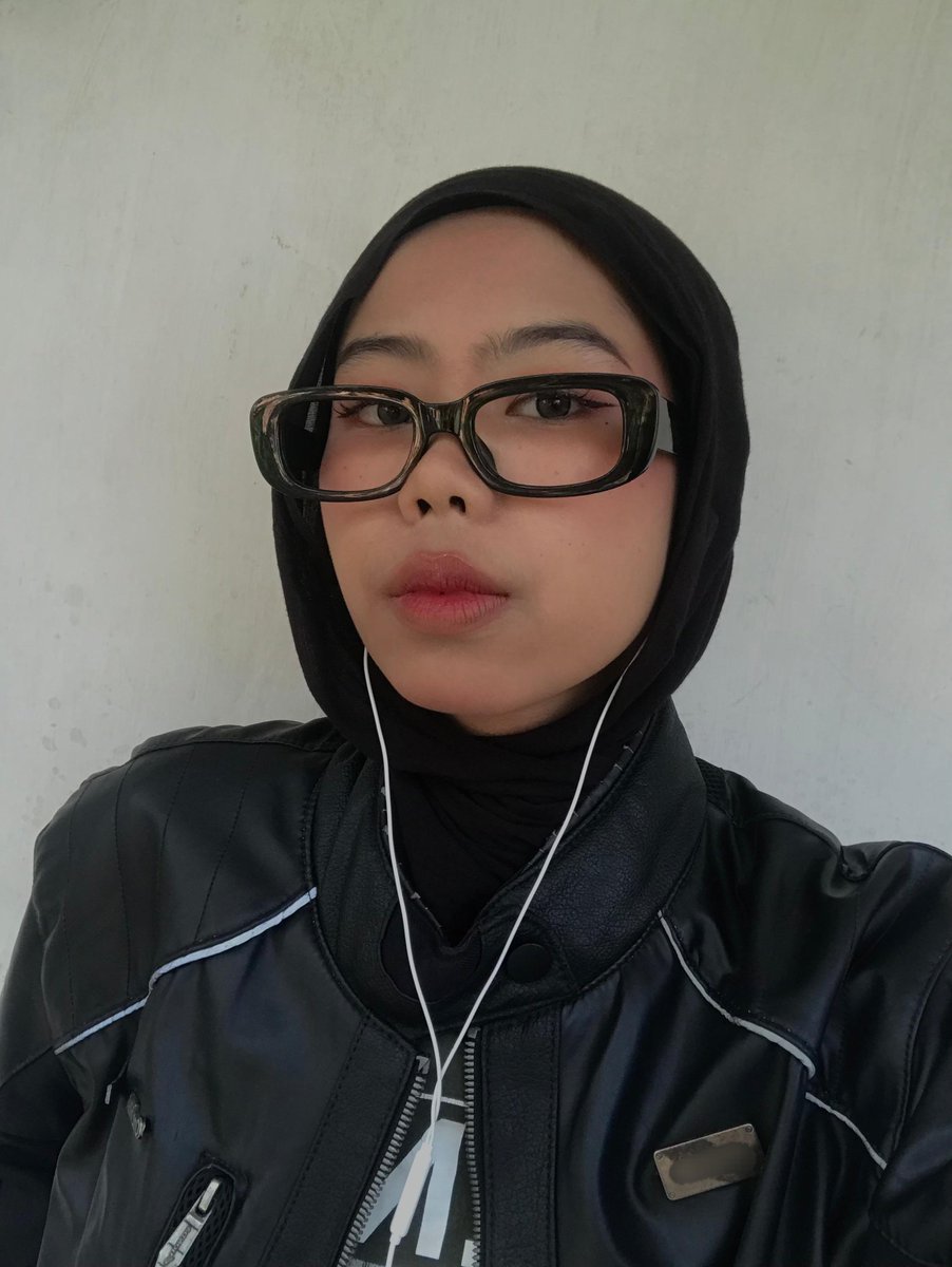 Diraaloey's tweet photo. ⸜(｡˃ ᵕ ˂ )⸝♡ 😎😎

#ALLYZSELCADAY #AZSD #ALLYZ  #ALPHADRIVEONE #ALD1 #알파드라이브원 #LEO #LEOZ #리오 #이리오 #ALD1_LEO #LEELEO https://t.co/LH5xP7ZzlT