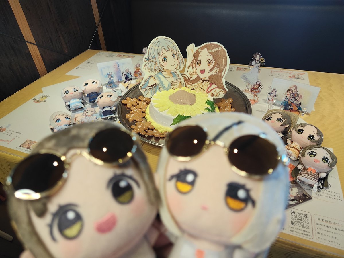 Amane_13th's tweet photo. #ベルコルノ学マスオフ
この前誤爆した千奈ちゃんとリーリヤのケーキ！
改めて！
千奈ちゃん誕生日おめでと〜！ https://t.co/5zdrcjNTtL