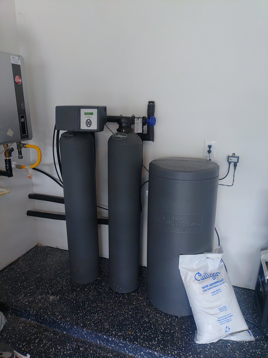 CulliganTexas's tweet photo. Softening and filtration solve different water problems.

This Willis homeowner received one customized Culligan solution designed to handle both. 💧

https://t.co/b3MuDwt9Fm
713-293-6400
#WillisTX #WaterTreatment https://t.co/BwUriS0FKT