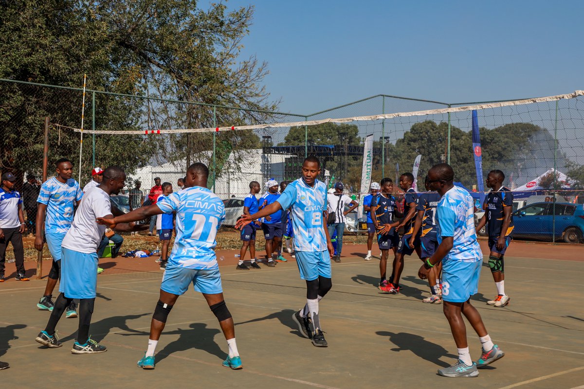 CimasHealth's tweet photo. on and off the field.

Check out the unforgettable highlights from a day packed with action, competition, and pure team spirit!

#CimasHealthGroup #InsuranceGames #TeamCimas #WellnessInAction #TogetherWeThrive #Sportsmanship https://t.co/1X0qOMxUoF