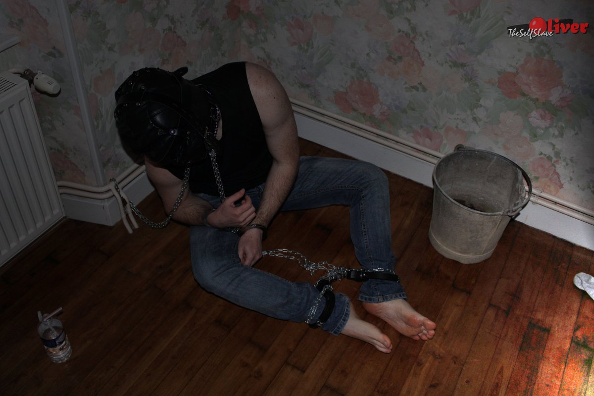 OliverSelfSlave's tweet photo. I don't know what to do...

Video with multiple-choice ending on https://t.co/BRK6swYEC9

#boundandgagged #gaybdsm #gaycuffed #gaydenim #gayfetish #gayjeans #gaykink #isolationhood #uro https://t.co/WPX9dUQ7FB