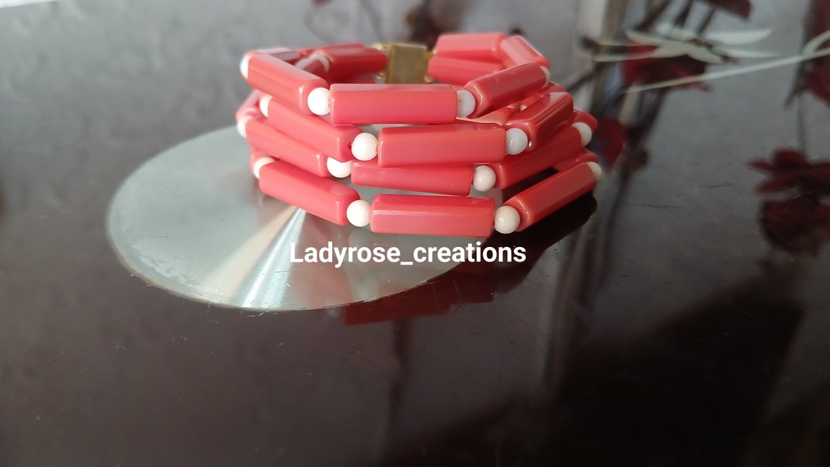 DB_LadyRose tweet picture