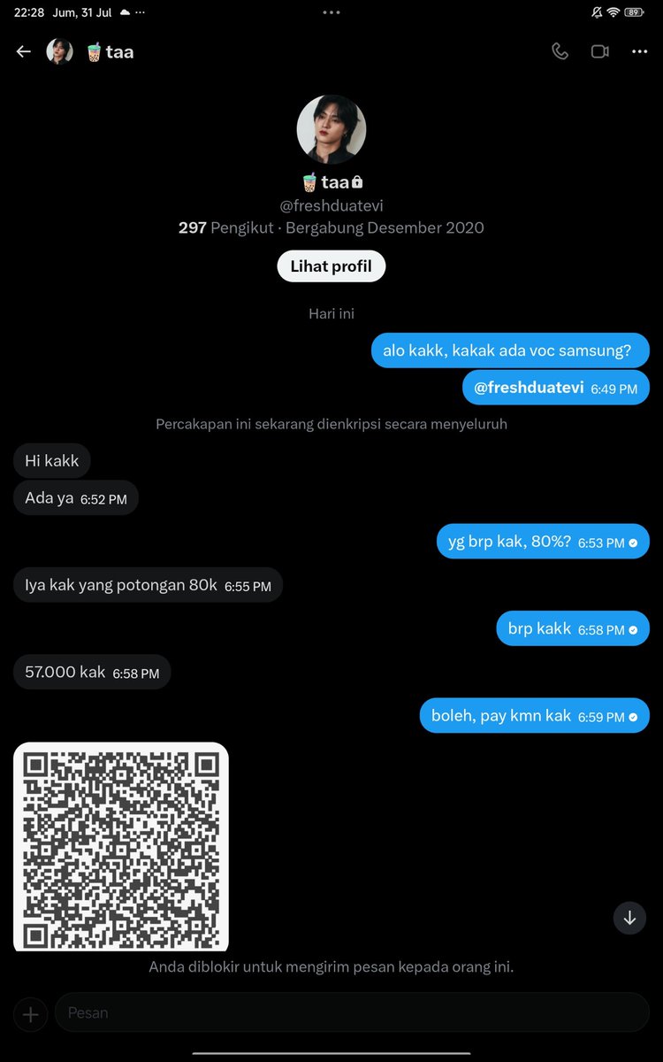 ilywaacute's tweet photo. guys hati2 yahhh sama musang satu ini, niatnya mau beli voc samsung, eh dia login cuman mau nyuri robuxku doang, untungnya pakek rekber jadi Alhamdulillah masih di selamatkan, dan untungnya lagi akunku blm verif jadi dia gabisa nerima robuxnya kalo blm di acc sama parentalnya😭😭 https://t.co/F9khHLjbBt