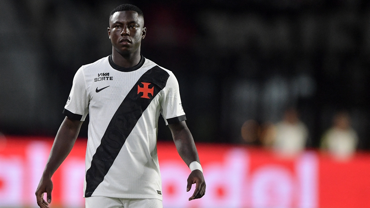 sugeridor's tweet photo. 🚨 POCO LUGAR

Marino Hinestroza (24) jugó solamente 2 de los 4 partidos que lleva #VascoDaGama en el inicio del segundo semestre. El colombiano no fue titular en ninguno de los encuentros.
Desde que llegó al futbol brasileño no logró tener titularidad y aún no convirtió goles. https://t.co/joPVefy2XN