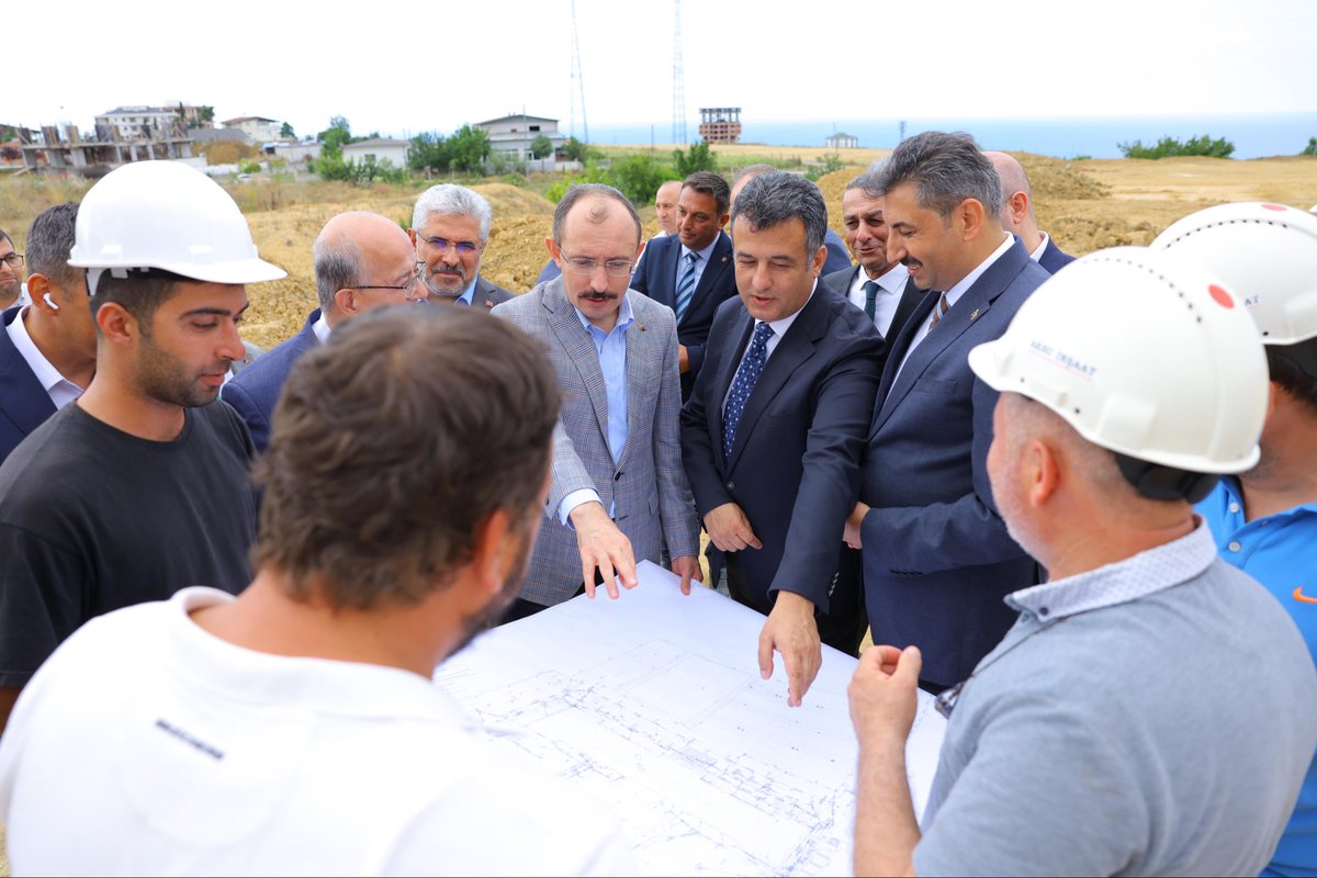 mehmedmus's tweet photo. Samsun’umuzda, Bölge Adliye Mahkemesi ile Bölge İdare Mahkemesi’ne ev sahipliği yapacak Adalet Kampüsü inşaat alanını ziyaret ederek bilgi aldık.

Şehrimizin adalet altyapısını güçlendirecek bu önemli yatırımın en kısa sürede tamamlanması için süreci yakından takip ediyoruz. https://t.co/NJF0V2ZSKQ