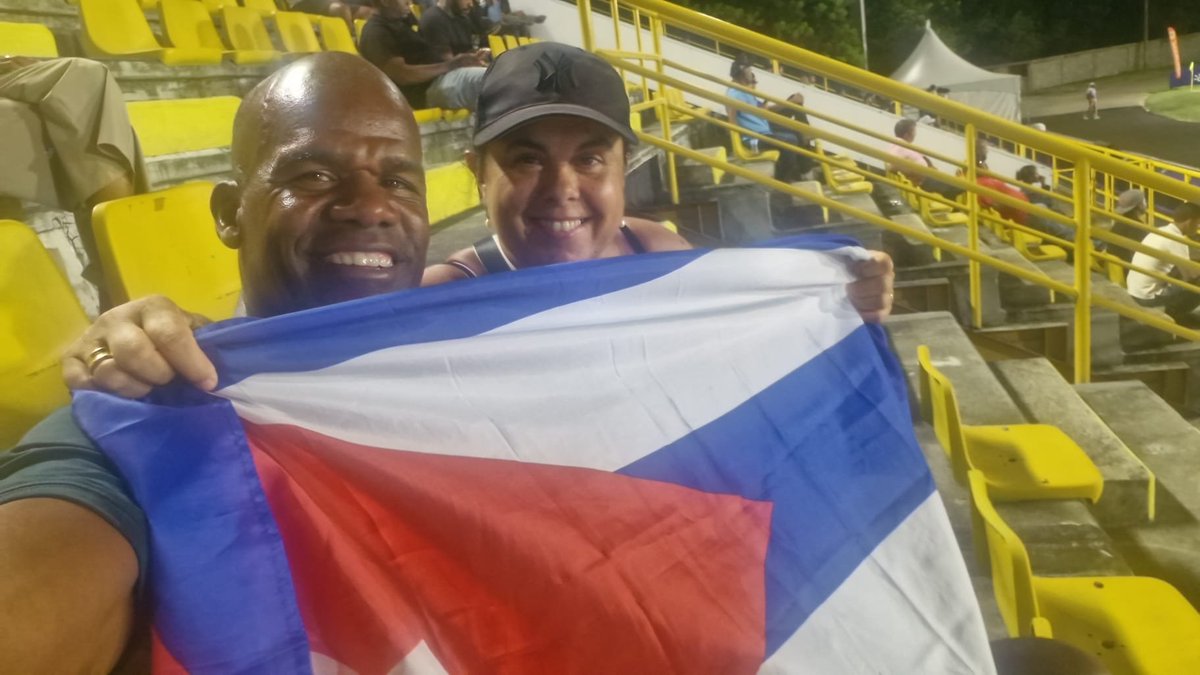 EmbaCubaBelgica's tweet photo. ¡Orgullo cubano en los Juegos Centroamericanos! 🇨🇺⚽️

​Felicidades a la Sub-23 de #Cuba por la victoria ante Costa Rica y en especial a Camilo Pinillo 🇧🇪 por su gran desempeño en Santo Domingo.

¡El talento patrio brilla en todos los terrenos! 🔥💪

#JuntosXCuba https://t.co/c8gJEUcSWe