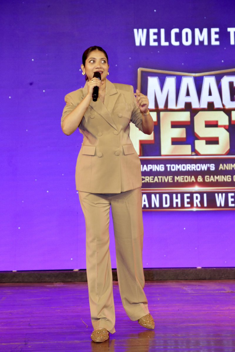 madihahasankhan's tweet photo. A power packed morning with students is all you need to set your perspectives right!
Hosting MAACFEST for these very talented youngsters 💛
#events #emcee #madihakhan #students https://t.co/bwVAOckkGg