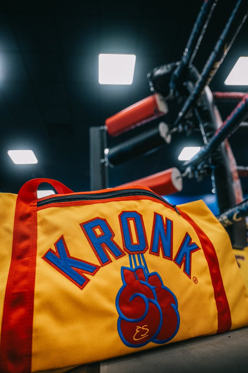 RealKronkGym's tweet photo. Last day to order - https://t.co/hh5Z2EmIJ6 https://t.co/y8PPmmqFRs