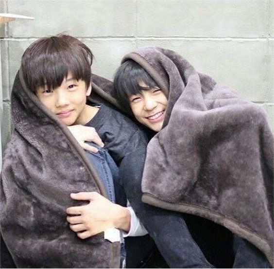 jungmalbok's tweet photo. 사진에서분유냄새나요
구라 안 까고 진짜 나는 것 같아 맡아봐ㅠㅜㅜ https://t.co/cAE1kpTmSt