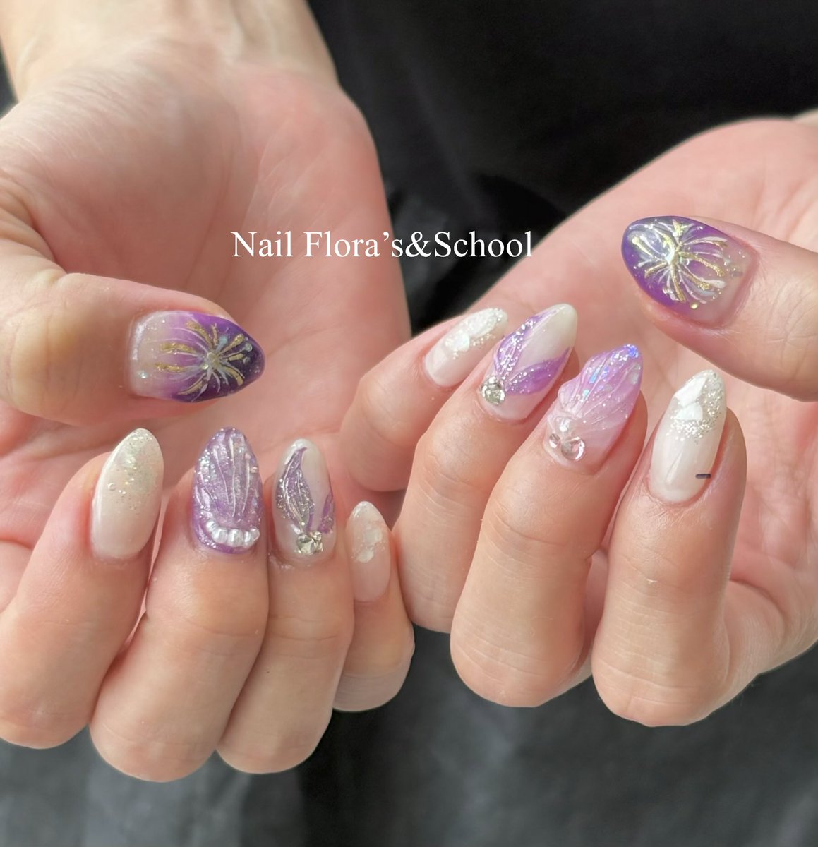 nailfloraschool's tweet photo. 花火は人魚ともコラボできちゃうんだよー！！

人魚、海上花火を海から見る。

#越谷　#春日部　#ネイルスクール https://t.co/HJ8QPLHHm0