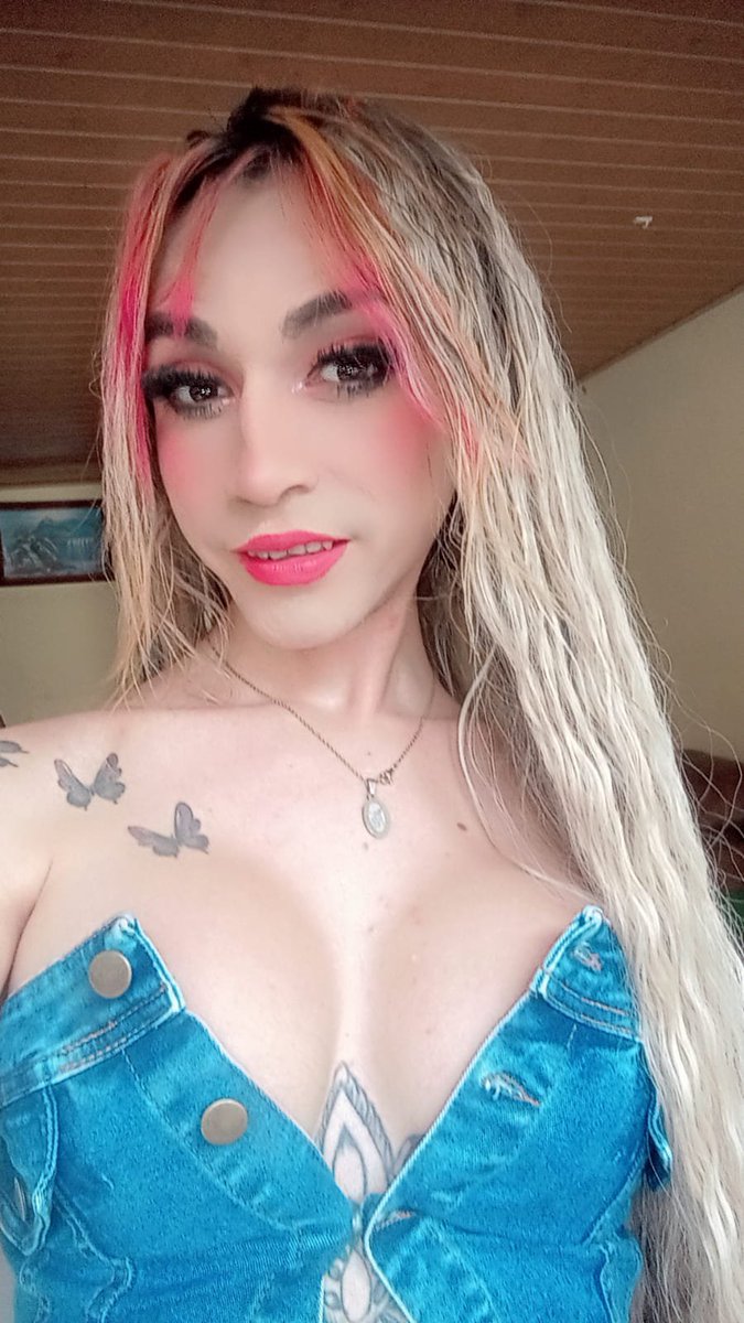 Moniidayana12's tweet photo. Algo así omg 😻😏😻😻 https://t.co/AxhaTJMoKv