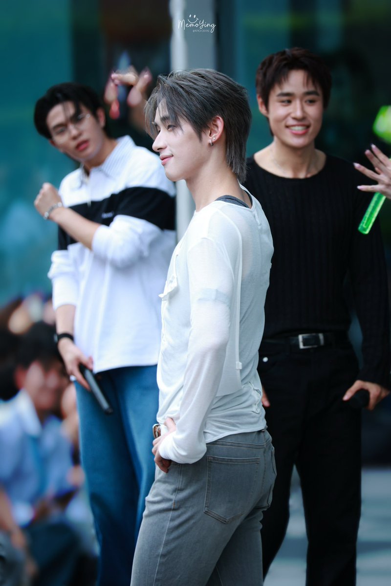wesley_narm's tweet photo. ฟิลแบบ ลูกเลี่ยม กะ ปะป๊าหม่าม๊า   ไม่เปลี่ยนเลย💙

#nuthong #williamjkp https://t.co/hPGUSxgz2p