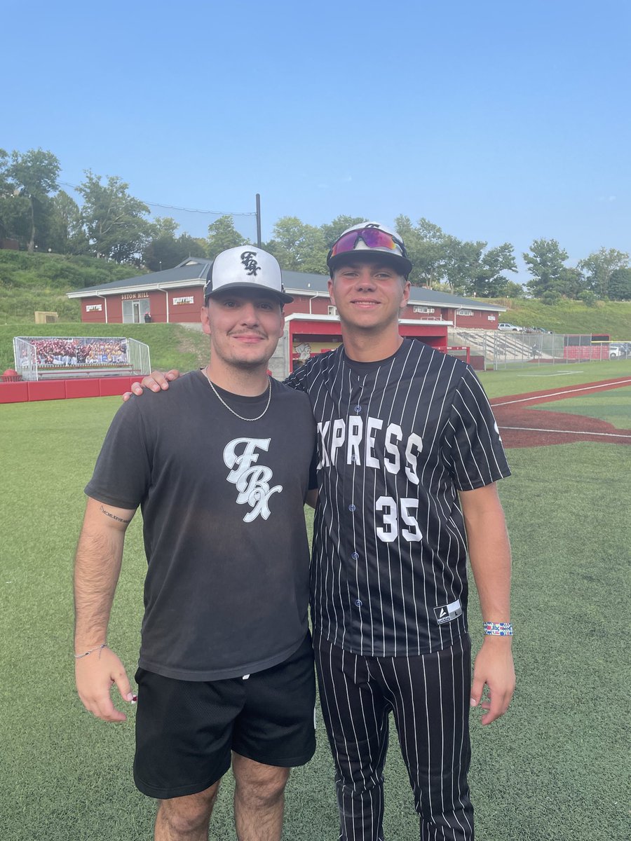 JoeMullen35's tweet photo. Thank you @BrosBaseballFBB and @mikesittig_ for another great summer! This was my 5th season in the organization and I can’t thank the coaches enough. You have all helped me grow as a baseball player but also as a man. I wouldn’t be who I am today without this organization. https://t.co/q6wQMDA7VM