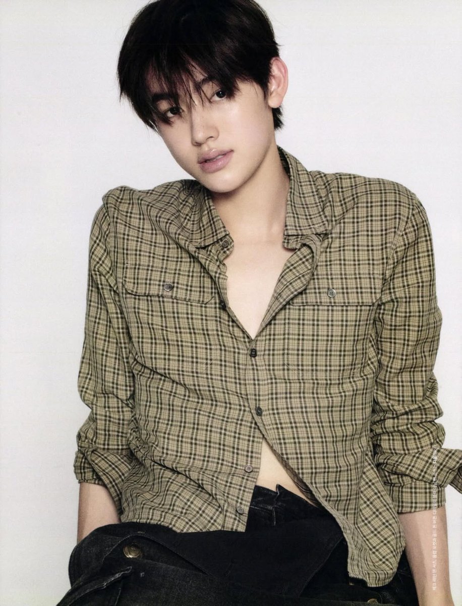Adcuaeomm's tweet photo. @eomlandvnfp Artistry transcends borders when EOM SEONGHYEON performs. To see SEONGHYEON SHINE with such GENIUS grace shows why ACEOMonTop inspires millions worldwide.

SEONGHYEON GRABS THE SPOTLIGHT

#SEONGHYEONatLolla
#CORTIS_Lollapalooza
#SEONGHYEON #성현 https://t.co/kjdulx9OBB