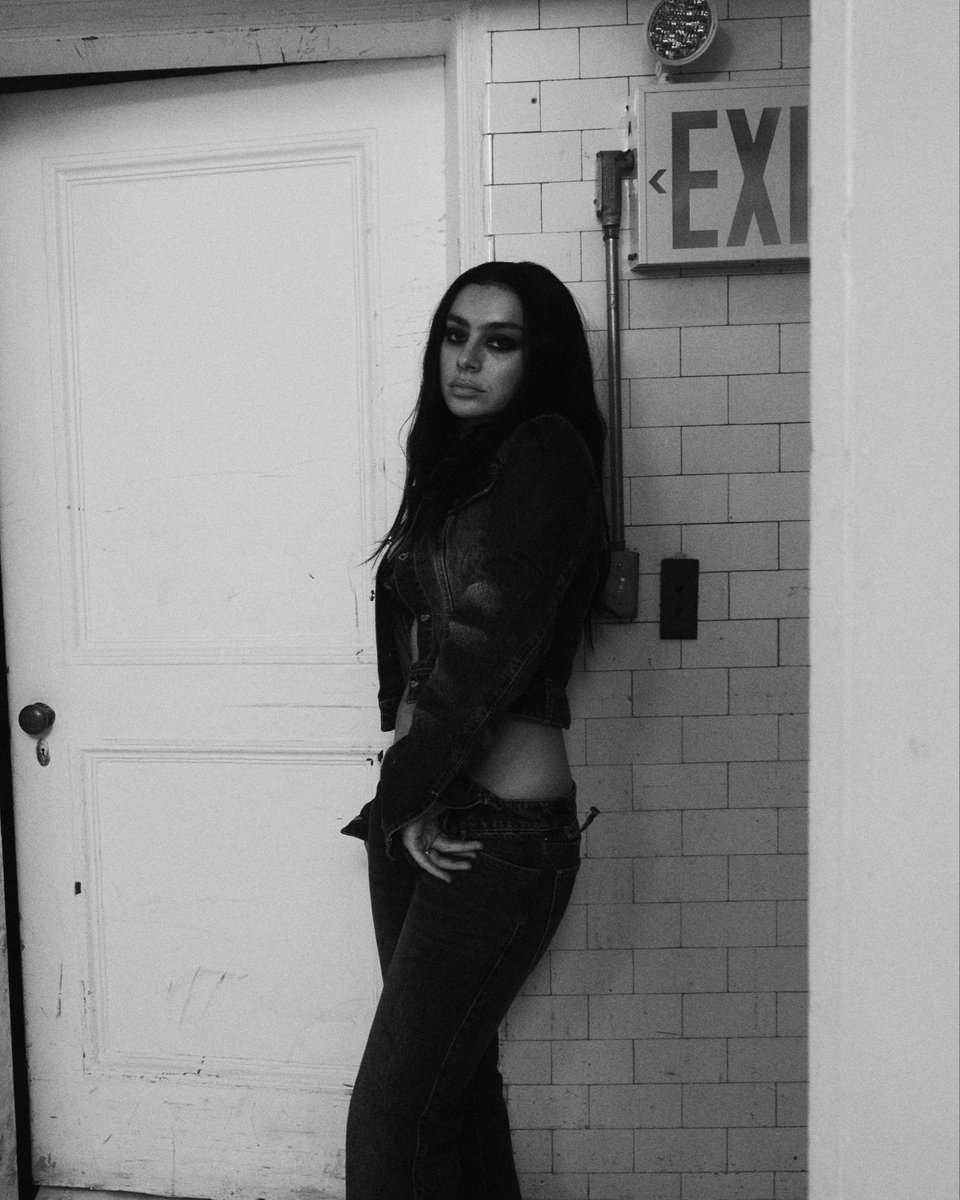 chartdata's tweet photo. Charli xcx's 'Music, Fashion, Film' officially debuts at #1 on the UK albums chart.

It marks her fourth #1 album. https://t.co/Mkd2NhMjLq