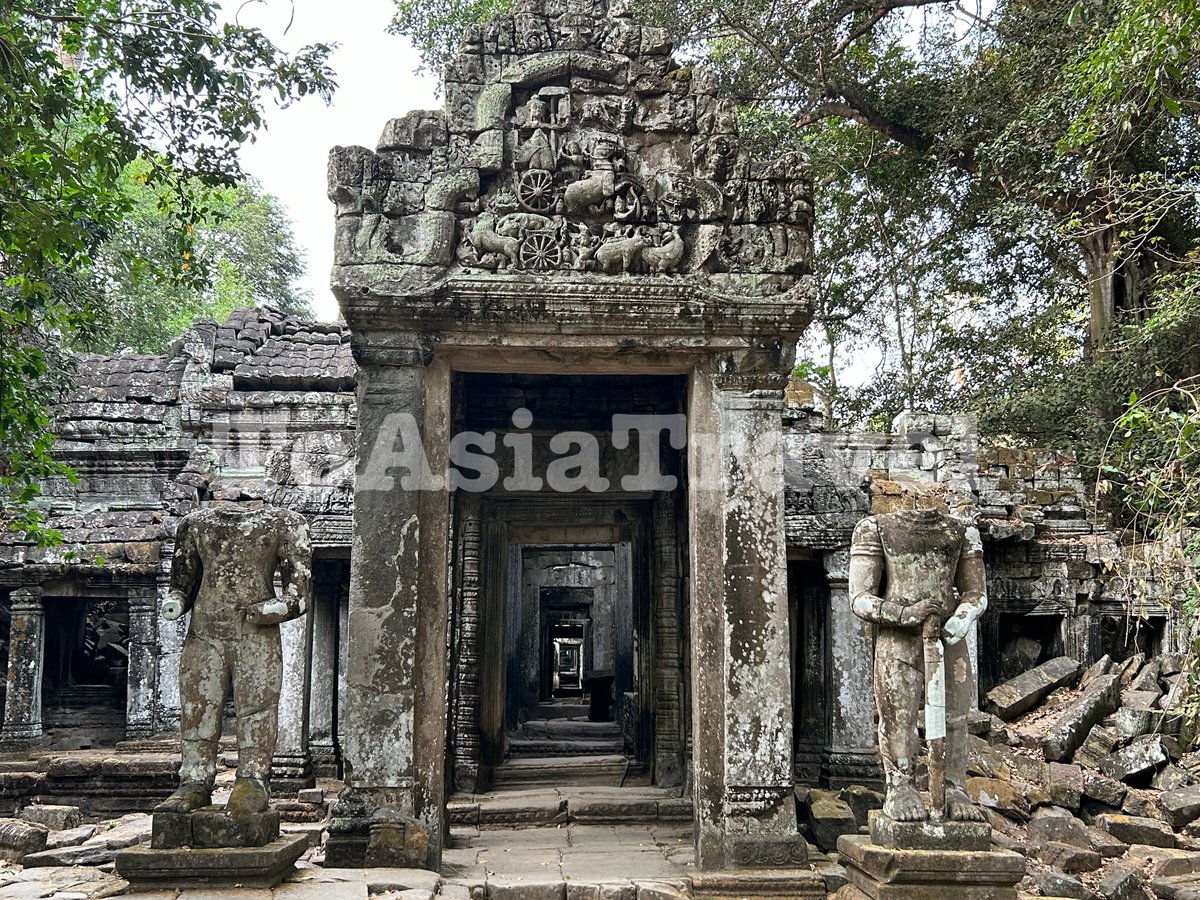 ToAsiaTravel2's tweet photo. 力強く隆々とした印象のプリアカン寺院🛕カンボジア世界遺産アンコールワット・アンコール遺跡群の大回りコースに含まれる遺跡で、ジャヤヴァルマン7世によってた建てられました。母のためのタプロームとは対照的に父のために建てられたプリアカン。見応えのある遺跡です。 https://t.co/W2PJl3AUmK https://t.co/GAw3NBCOdy