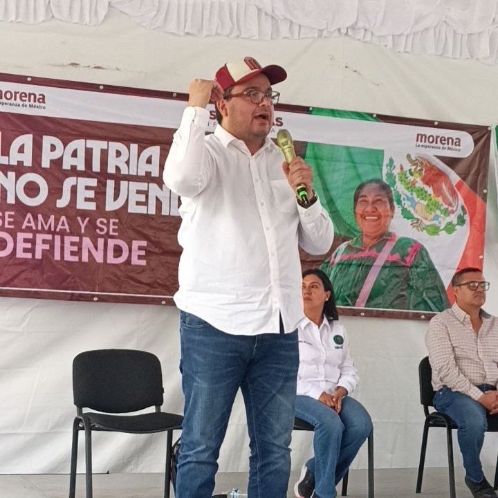 gde_alfil's tweet photo. No hay necesidad de preguntarle a @Neto_Prieto ( Deudor alimenticio y pocos huevos ) ; de donde saca recurso para la compra de camioneta , a su “PREPAGO” ; él es enlace del cartel de “SANTA ROSA” ( el marro ) , con la secta del Bienestar @PartidoMorenaMx https://t.co/QJretsIpwS