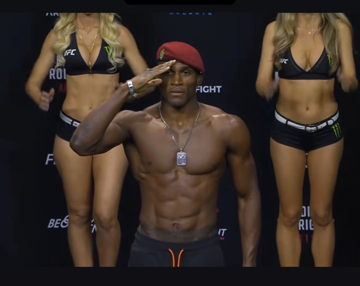 MMA_Tugg's tweet photo. RIP Oban Elliot https://t.co/uEDZ3RaQmm
