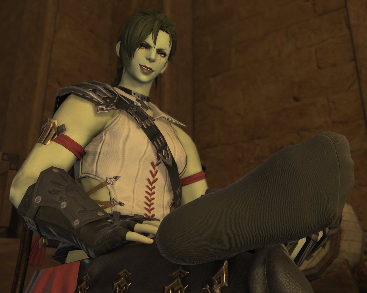 johncodextk's tweet photo. Happy Feet Friday from The Waking Sands. Khelgra doesn't seem to mind you staring while she takes a much-needed break.
#ffxivfeet #ffxivlewd #ffxivnsfw #gposensfw #feet https://t.co/62BPEXzy1b