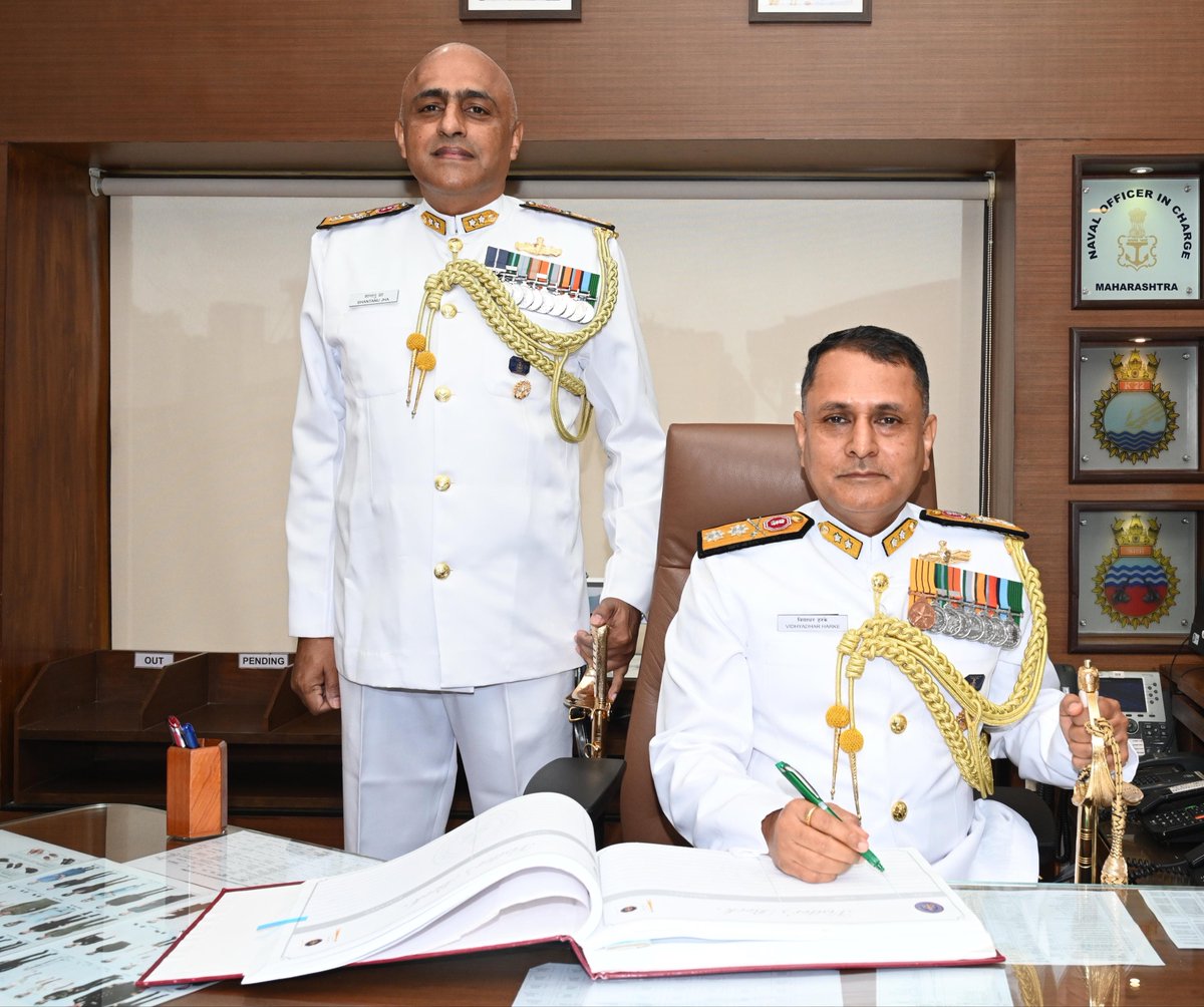 IN_WNC's tweet photo. Change of Guard in #MNA

​RAdm Vidhyadhar Harke took over as the Flag Officer Commanding Maharashtra Naval Area #FOMA from RAdm Shantanu Jha on 31 Jul 26.

​The Flag Officer is an alumnus of National Defence Academy #NDA, #DSSC Wellington and #InNWC Goa. He has held key afloat and shore appointments including Command of Landing Platform Dock #INSJalashwa and Indigenous Aircraft Carrier, #INSVikrant.

​Prior to this appointment, he has served as #CSO(Ops) #WNC Mumbai and #FOST in #SNC Kochi.

@indiannavy
@Indiannavymedia
@DefPROMumbai
@IN_HQSNC
@IN_HQMNA