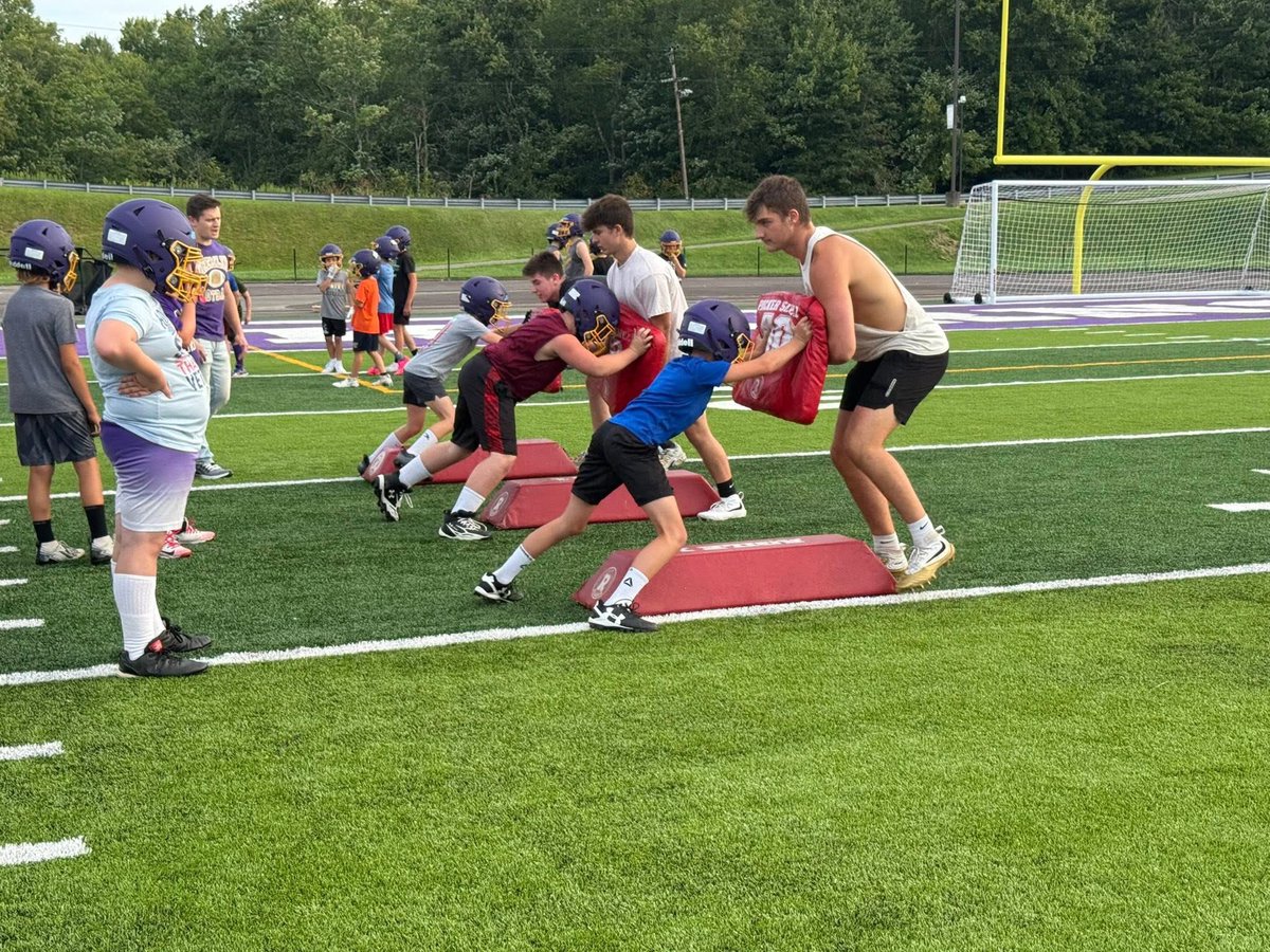TrevorGeibel's tweet photo. Had fun helping out with the youth day. Little things you can do to make a big impression! https://t.co/L01G0pLQ2u