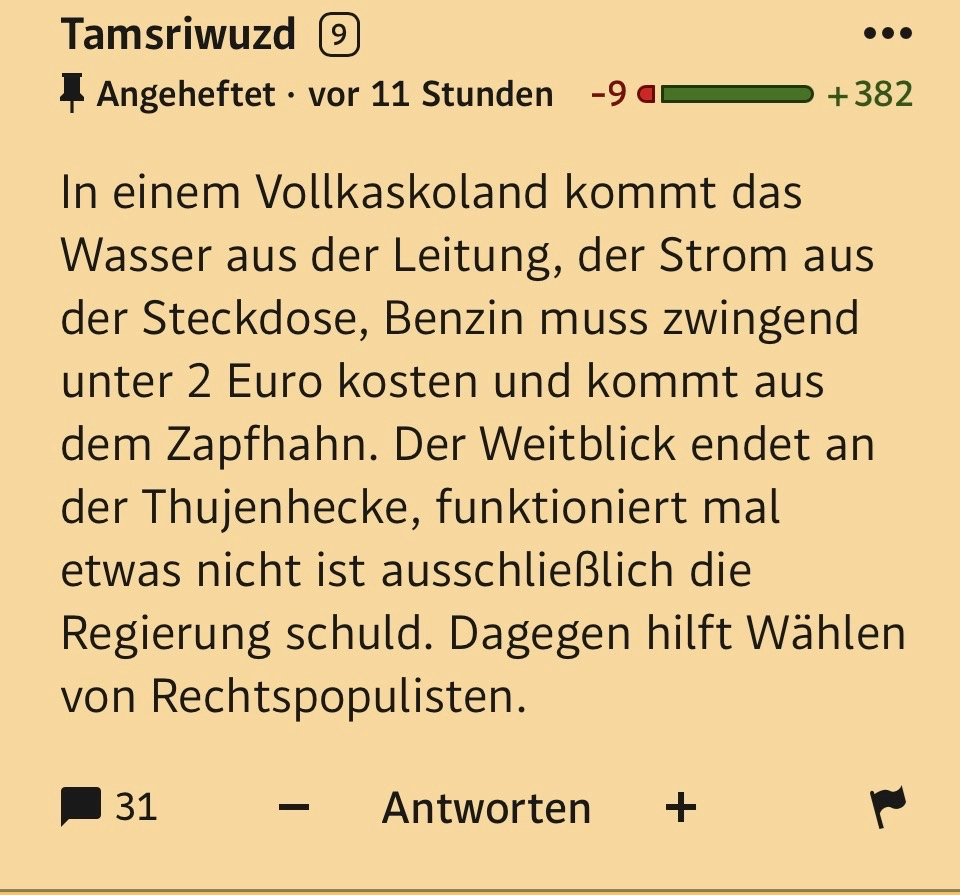 ChristinaAumayr's tweet photo. Das @derStandardat Forum liefert manchmal echte Analyse-Sternstunden. https://t.co/zavTMtBahy