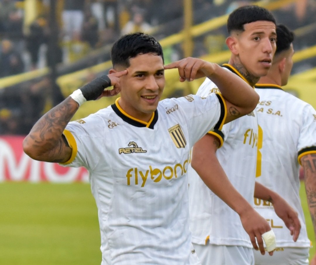ferfuentesok's tweet photo. #AlmiranteBrown 

Club Universidad César Vallejo, el nuevo equipo de Pomelo Vera.

📌 Segunda División de Perú 
📌 Va 7° en el Grupo A
📌 Este sábado juega vs. Cantolao
📌 Condición ➡️ préstamo https://t.co/pWMSUEjrXT