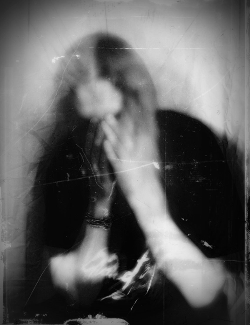 Wyntarkaelte's tweet photo. [ - GR∆V|TY - ]
Self - 2012

🎵: https://t.co/IUQEvxDb9P

#PhotographyIsArt  #indoor #indoorphotography #photography #filterphotography #blackandwhitephotography #timeexposure #timeexposurephotography #darkart #timeexposure #self #selfportrait #gothic https://t.co/Pn1OTJKP84