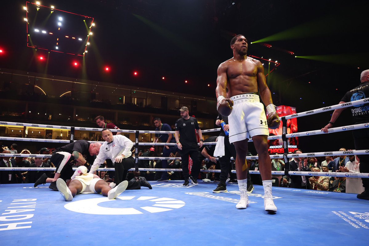 danny jacobs tweet media