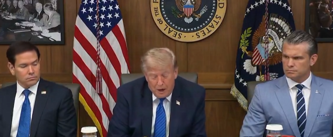 __0HOUR1_'s tweet photo. I love that Trump treats his cabinet like apprentices.

Fail, and you sit across the table.

😂😂😂😂😂 https://t.co/zMfGJa0yij