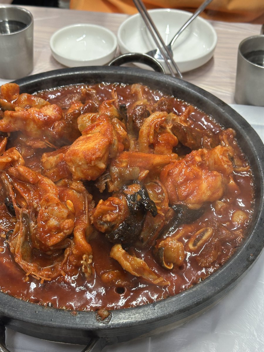 wtnblues's tweet photo. 내내 먹기만 한 대전 여행입니다 ◠.◠ https://t.co/vtQACv6tbN