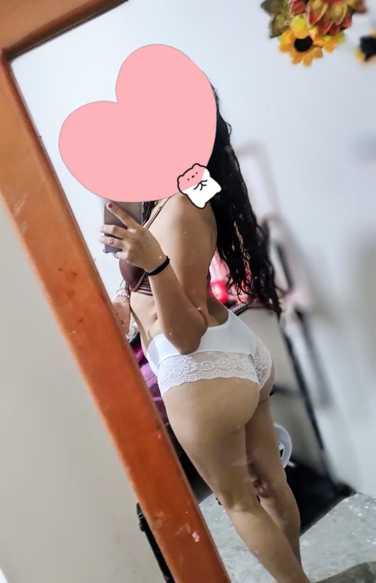 Korra_Lust's tweet photo. Le gusta que miren a su mujer y que la deseen otros, que esperan para seguirlos @xaviSar69 https://t.co/WhCUvYDZeE