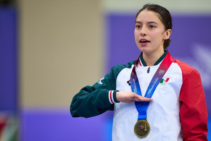 OlimpismoMex's tweet photo. Se cumple una semana de competencia en los Juegos Centroamericanos y del Caribe 2026 y oficialmente han terminado 17 disciplinas en 8 de ellas México ha terminado como líder del medallero:

🏊 Aguas Abiertas - 3🥇 2🥈 2🥉

🏸 Bádminton - 3🥇 3🥈 3🥉

🚴 Ciclismo en Pista - 6🥇 4🥈 2🥉

🎵 Gimnasia Rítmica - 9🥇 3🥈
Se llevaron todos los oros en disputa

🚣 Remo - 9🥇 3🥈 3🥉

🥋 Taekwondo - 7🥇 5🥈 4🥉

🎯 Tiro con Arco - 5🥇 5🥈 2🥉

🏄 Surf - 2🥇 1🥈 1🥉

Las otras disciplinas que ya terminaron: 

Ajedrez - 2🥉
BMX Racing - 1🥉
Esquí Acuático - 3🥇 1🥈 2🥉
Gimnasia de Trampolín - 2🥇 3🥈 1🥉
Golf - 1🥈
Judo - 5🥈 5🥉
Patinaje Artístico - 1🥇 2🥉
Rugby 7 - 1🥈
Waterpolo - 1🥈 1🥉