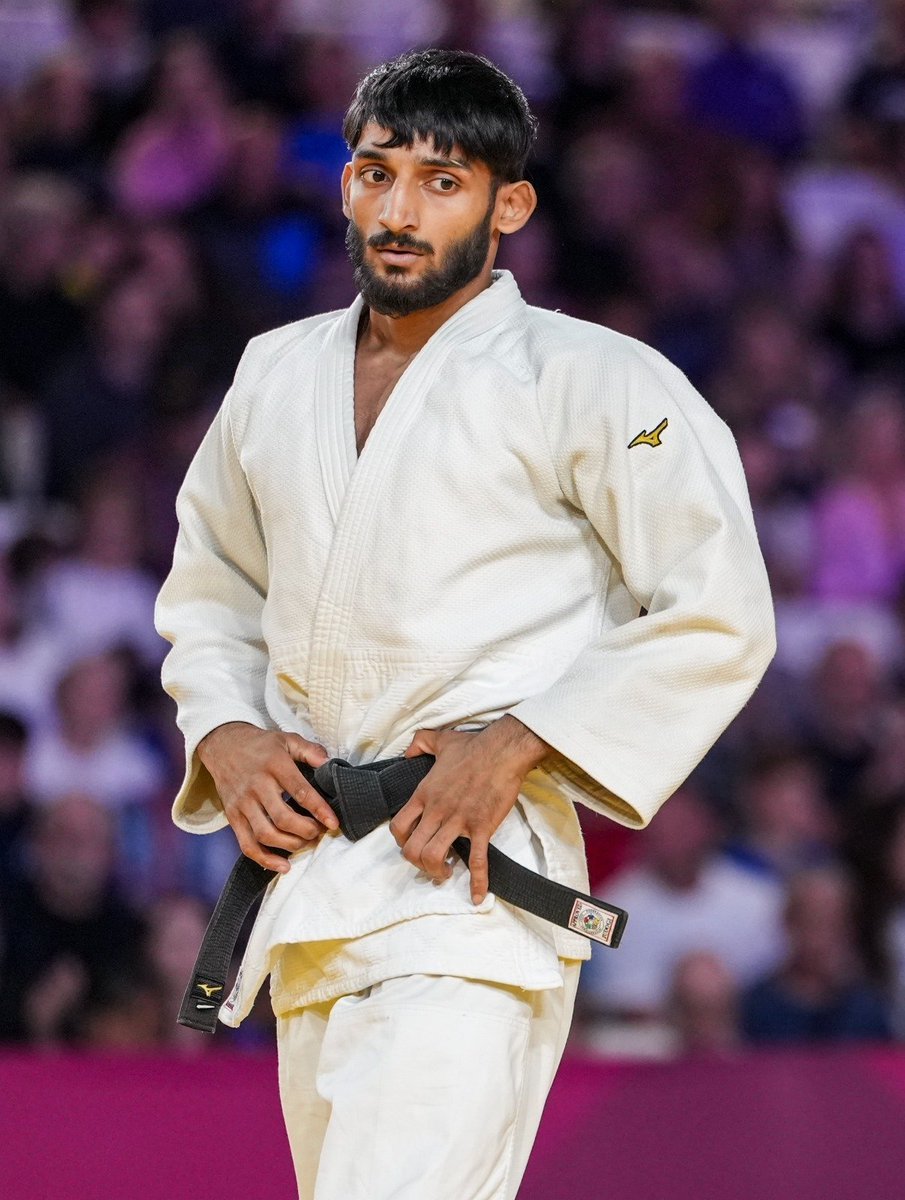 sadprayas's tweet photo. 🥋𝐇𝐀𝐑𝐒𝐇 𝐒𝐈𝐍𝐆𝐇 𝐒𝐓𝐑𝐈𝐊𝐄𝐒 𝐆𝐎𝐋𝐃!🥇🇮🇳

India’s Harsh Singh wins Gold medal in the men’s 60kg Judo category.

🏆𝐆𝐎𝐋𝐃𝐄𝐍 𝐆𝐋𝐎𝐑𝐘 𝐅𝐎𝐑 𝐈𝐍𝐃𝐈𝐀𝐍 𝐉𝐔𝐃𝐎! 🇮🇳🥋

#TeamIndia #CommonwealthGames #Glasgow2026 #Cheer4Bharat #HarshSingh https://t.co/MVSTfzGHXW