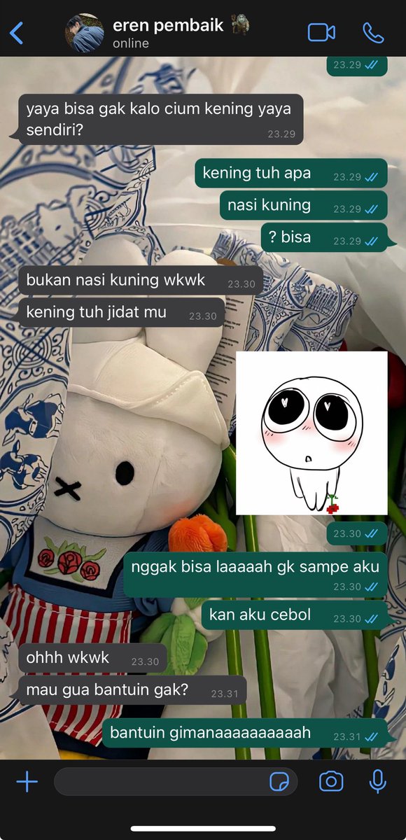 jakeuitb's tweet photo. what if eren yang gombalin yaya

#sungjake one tweet au. https://t.co/wDYypmASsz